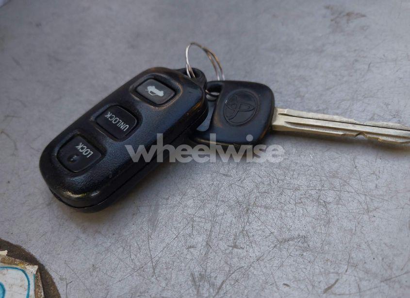 Photo 11 of 2001 Toyota Avalon XL (VIN 4T1BF28B91U119423)