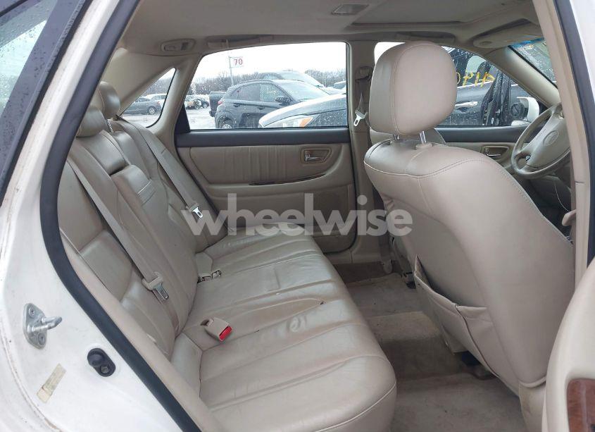 Photo 8 of 2001 Toyota Avalon XLS (VIN 4T1BF28B91U156777)