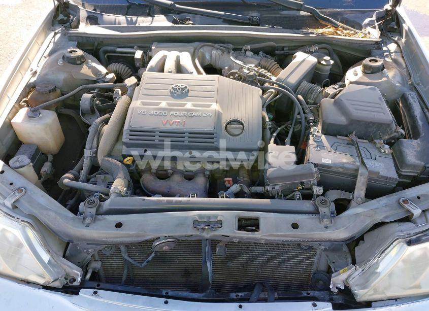 Photo 10 of 2002 Toyota Avalon XL (VIN 4T1BF28B92U210774)