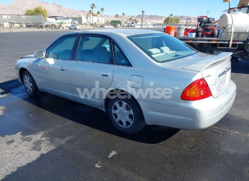 Photo 3 of 2002 Toyota Avalon XL (VIN 4T1BF28B92U210774)