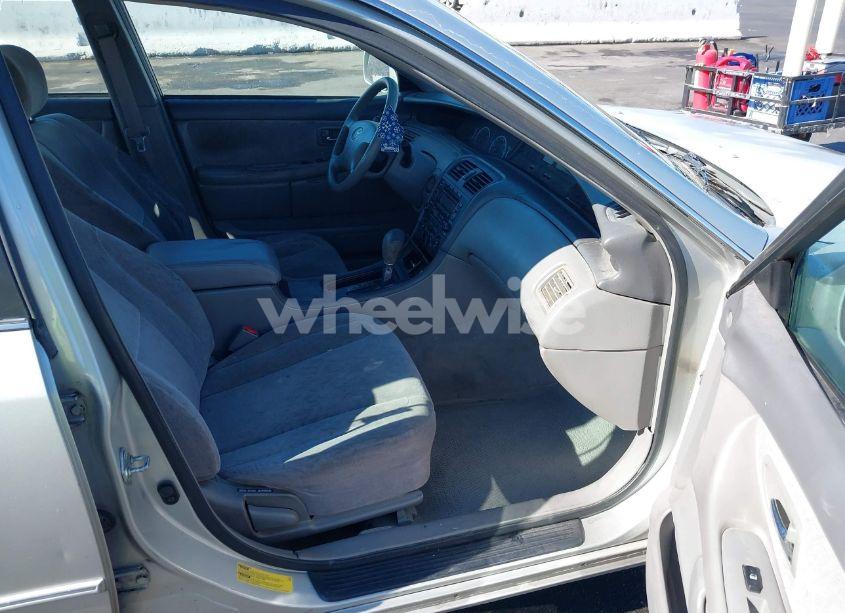 Photo 5 of 2002 Toyota Avalon XL (VIN 4T1BF28B92U210774)