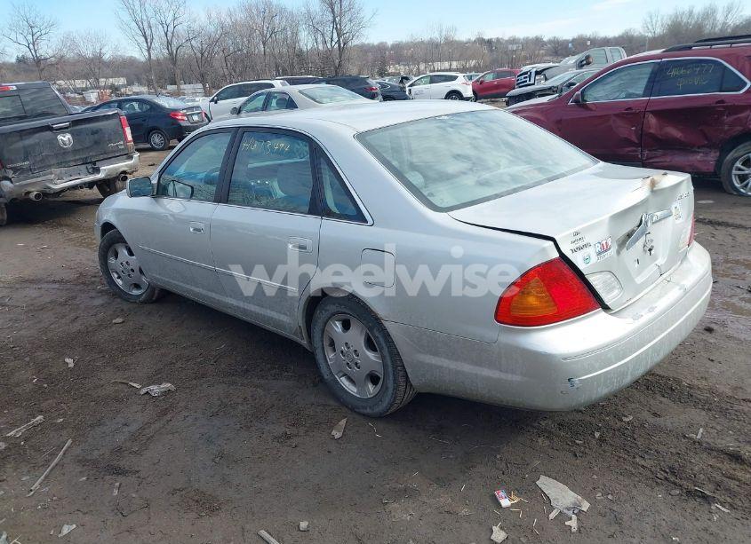 Photo 3 of 2002 Toyota Avalon XLS (VIN 4T1BF28B92U240017)