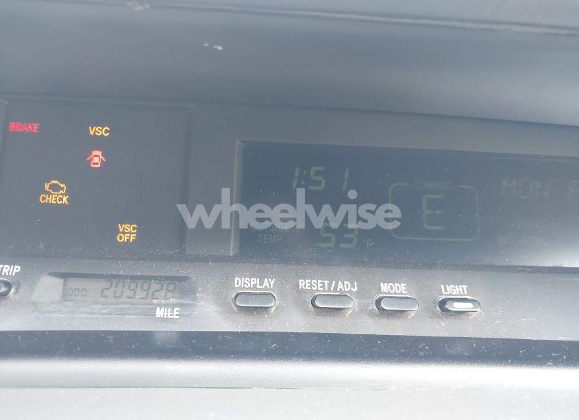 Photo 7 of 2002 Toyota Avalon XLS (VIN 4T1BF28B92U240017)