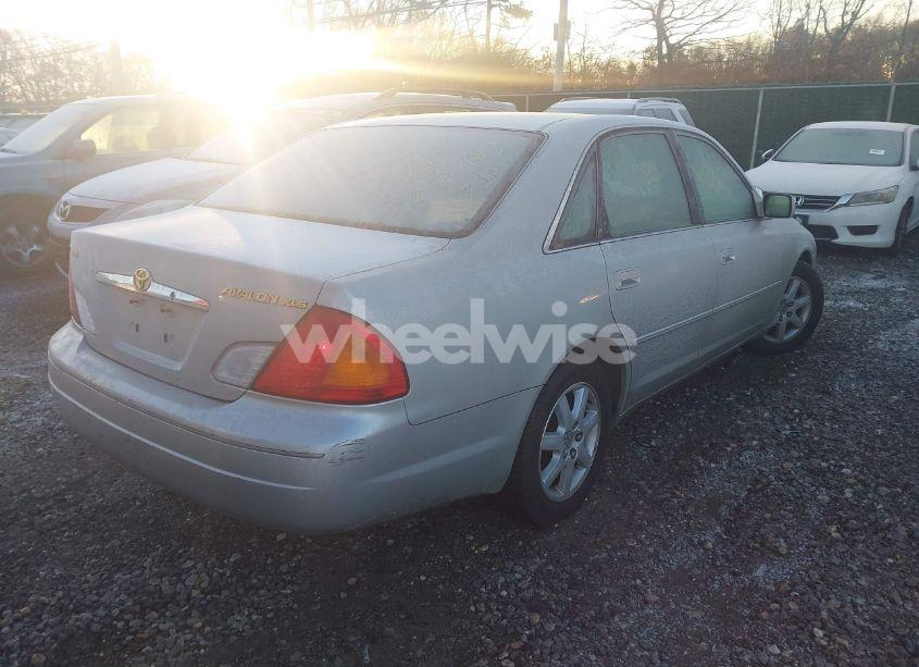 Photo 4 of 2002 Toyota Avalon XLS (VIN 4T1BF28B92U245931)