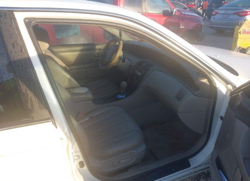 Photo 5 of 2004 Toyota Avalon XL (VIN 4T1BF28B94U341125)