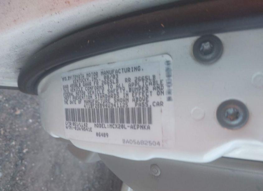 Photo 9 of 2004 Toyota Avalon XL (VIN 4T1BF28B94U341125)