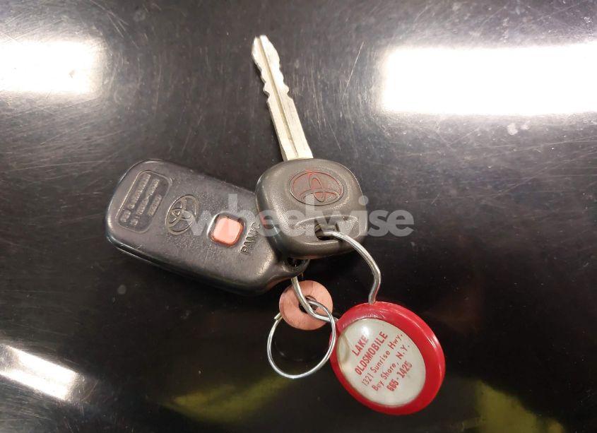 Photo 11 of 2004 Toyota Avalon XLS (VIN 4T1BF28B94U360709)