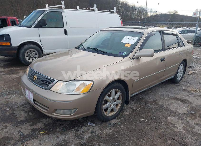 Photo 2 of 2001 Toyota Avalon XL/XLS (VIN 4T1BF28BX1U141849)