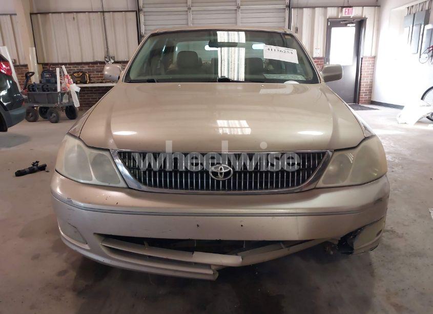 Photo 12 of 2002 Toyota Avalon XLS (VIN 4T1BF28BX2U254718)
