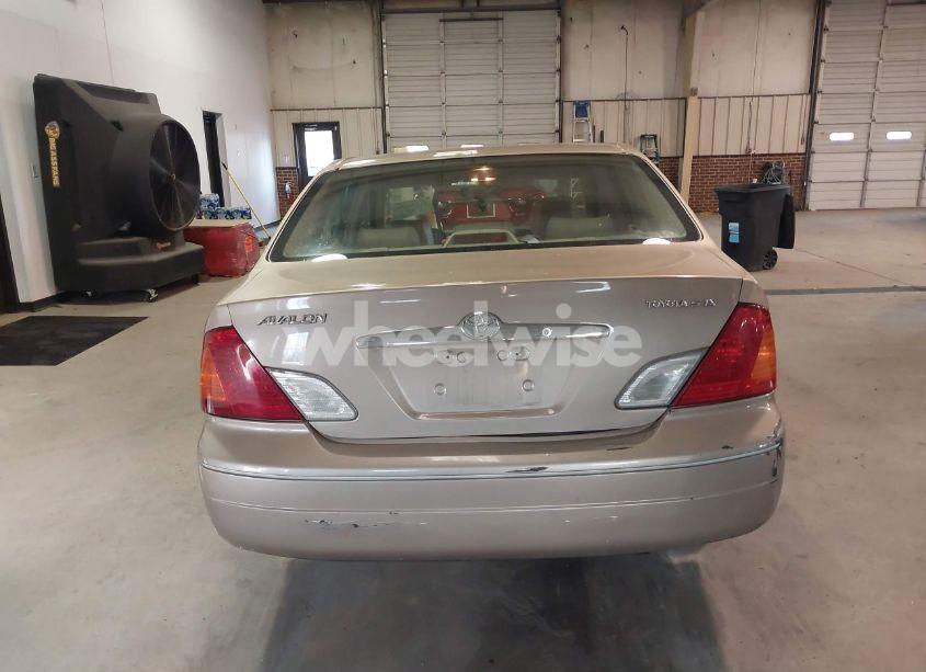 Photo 16 of 2002 Toyota Avalon XLS (VIN 4T1BF28BX2U254718)