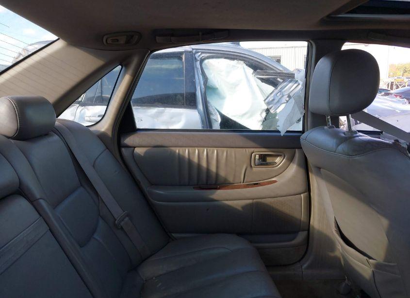 Photo 8 of 2002 Toyota Avalon XLS (VIN 4T1BF28BX2U263824)