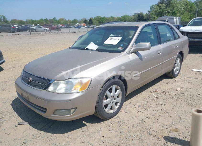 Photo 2 of 2002 Toyota Avalon XLS (VIN 4T1BF28BX2U266853)