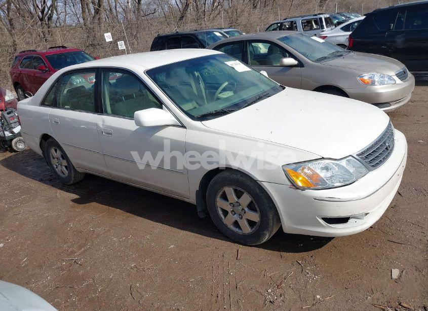 2003 Toyota Avalon XL (VIN 4T1BF28BX3U285002) main photo