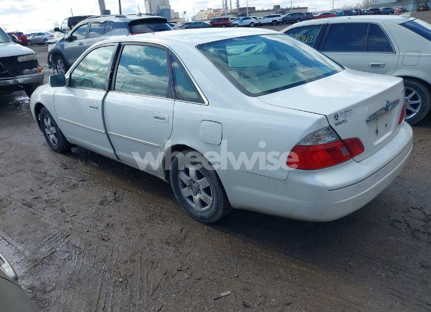 Photo 3 of 2003 Toyota Avalon XL (VIN 4T1BF28BX3U285002)