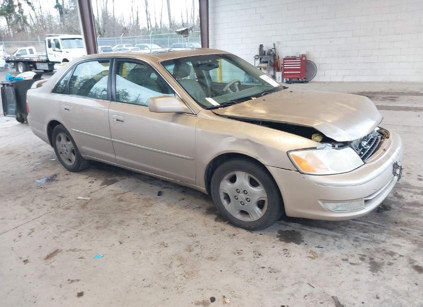 2003 Toyota Avalon XLS (VIN 4T1BF28BX3U289180) main photo
