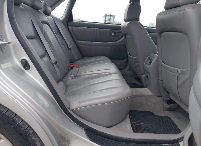 Photo 8 of 2000 Toyota Avalon XLS (VIN 4T1BF28BXYU010379)