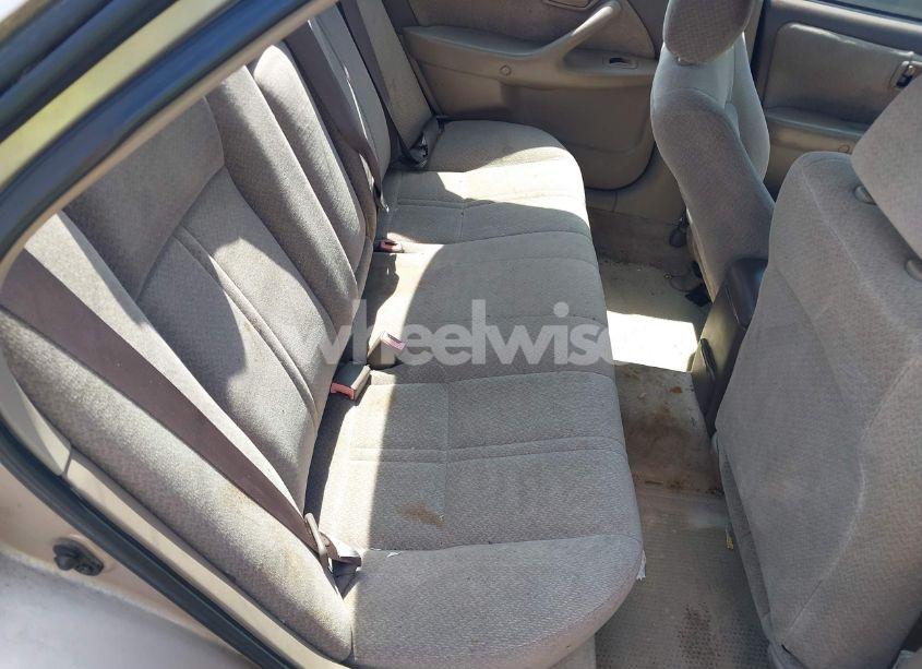 Photo 8 of 2000 Toyota Camry LE V6 (VIN 4T1BF28K0YU096172)