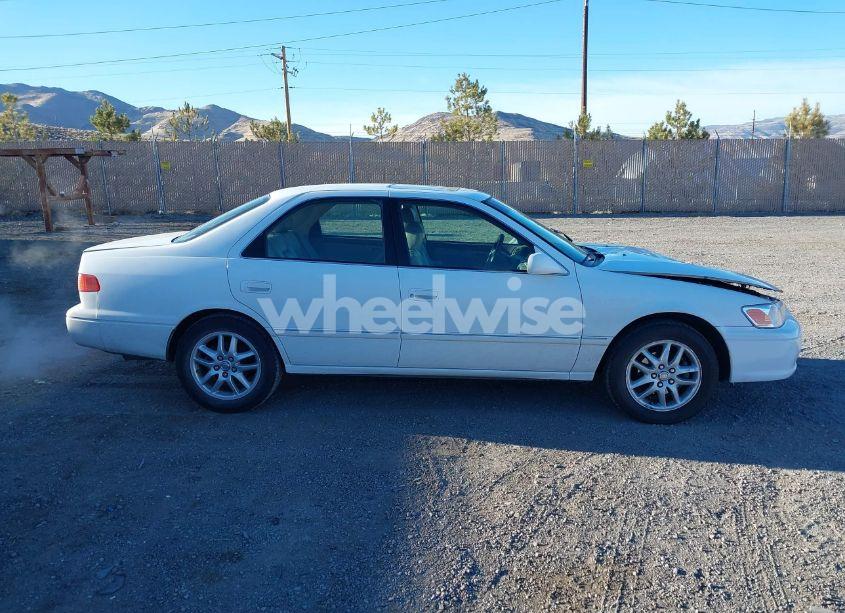 Photo 13 of 2001 Toyota Camry XLE V6 (VIN 4T1BF28K11U962094)