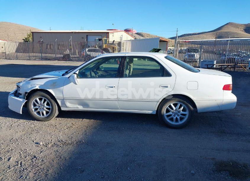 Photo 14 of 2001 Toyota Camry XLE V6 (VIN 4T1BF28K11U962094)