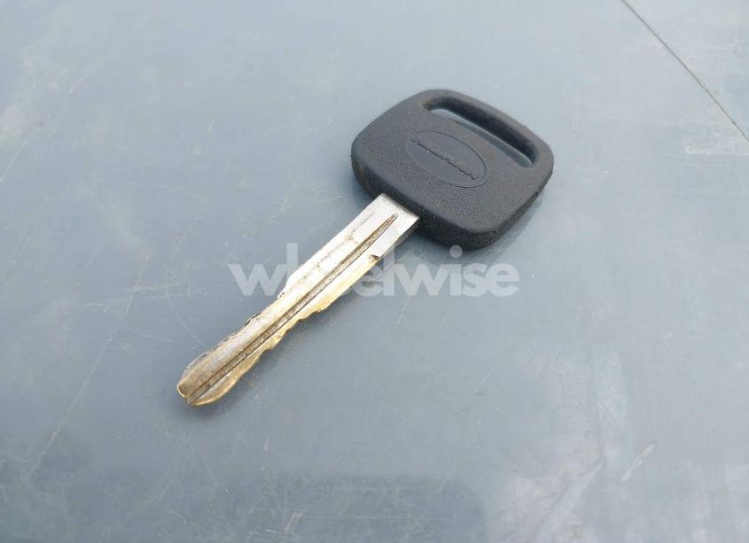 Photo 11 of 2001 Toyota Camry LE V6 (VIN 4T1BF28K21U126925)