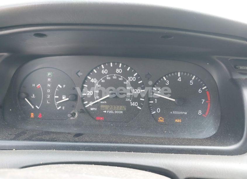 Photo 7 of 2001 Toyota Camry LE V6 (VIN 4T1BF28K21U126925)