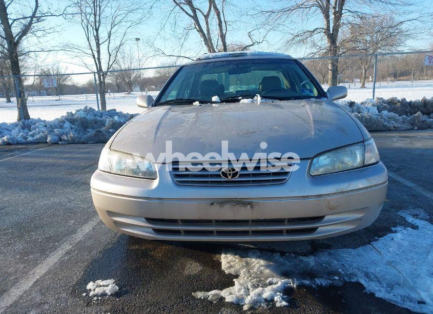 Photo 6 of 1998 Toyota Camry XLE V6 (VIN 4T1BF28K2WU063252)