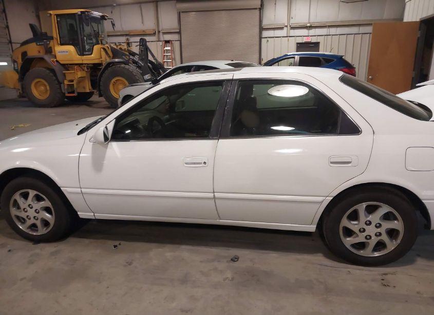 Photo 14 of 1998 Toyota Camry XLE V6 (VIN 4T1BF28K3WU926866)