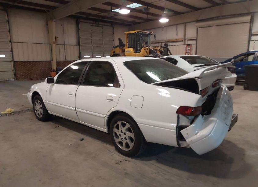 Photo 3 of 1998 Toyota Camry XLE V6 (VIN 4T1BF28K3WU926866)