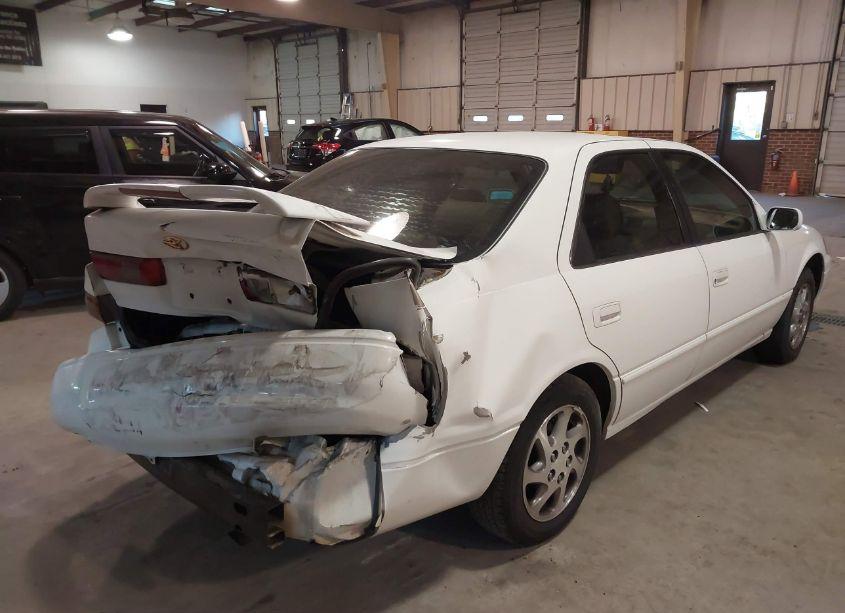 Photo 4 of 1998 Toyota Camry XLE V6 (VIN 4T1BF28K3WU926866)