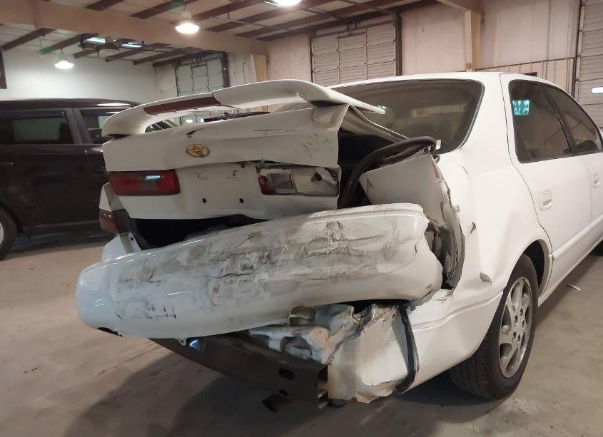 Photo 6 of 1998 Toyota Camry XLE V6 (VIN 4T1BF28K3WU926866)