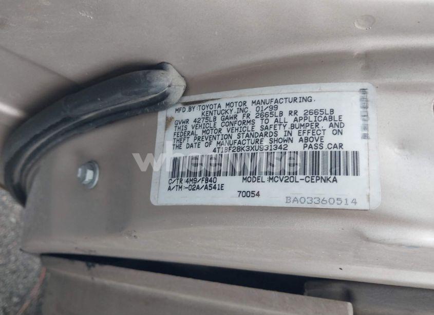 Photo 9 of 1999 Toyota Camry LE V6 (VIN 4T1BF28K3XU931342)