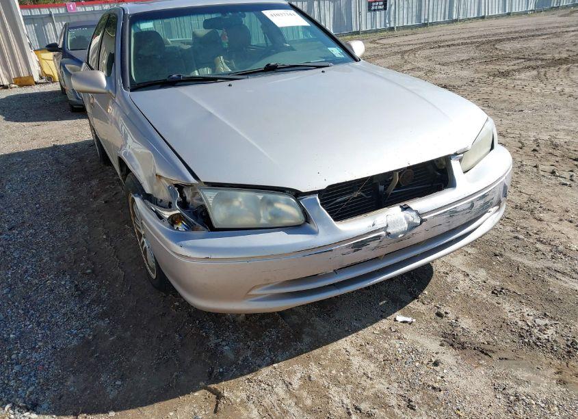 Photo 6 of 2001 Toyota Camry XLE V6 (VIN 4T1BF28K41U119460)