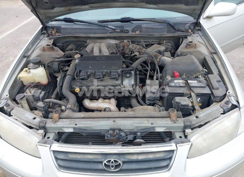 Photo 10 of 2000 Toyota Camry XLE V6 (VIN 4T1BF28K7YU107443)