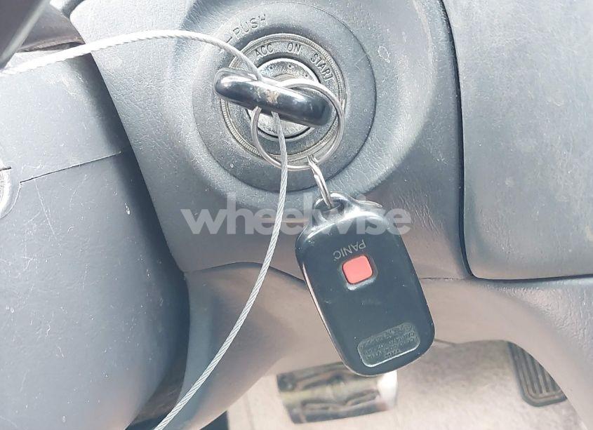 Photo 11 of 2000 Toyota Camry XLE V6 (VIN 4T1BF28K7YU107443)