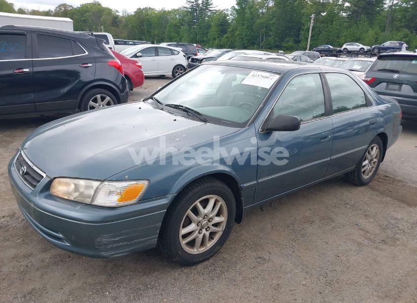 Photo 2 of 2000 Toyota Camry XLE V6 (VIN 4T1BF28K7YU940644)