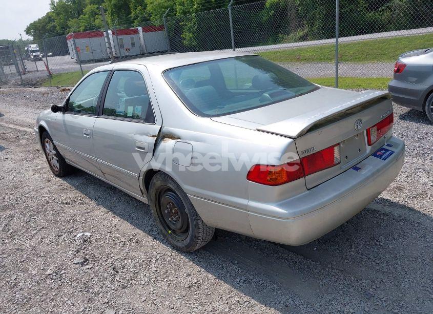 Photo 3 of 2001 Toyota Camry XLE V6 (VIN 4T1BF28K81U959631)