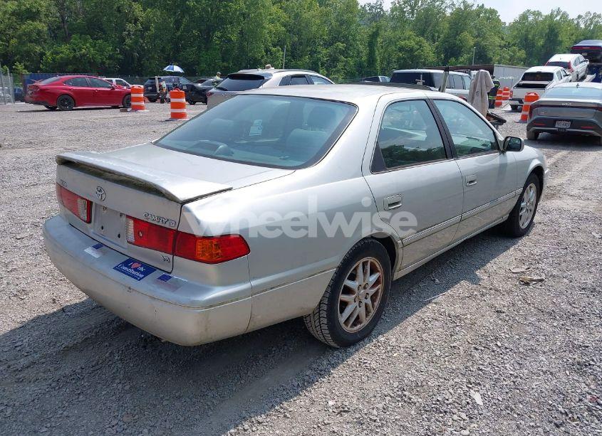 Photo 4 of 2001 Toyota Camry XLE V6 (VIN 4T1BF28K81U959631)