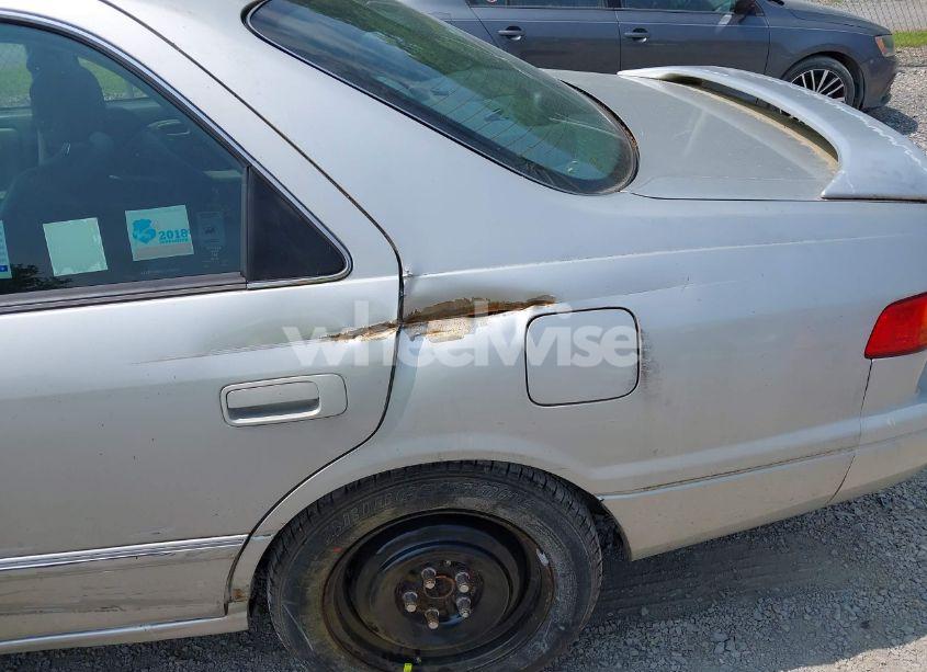 Photo 6 of 2001 Toyota Camry XLE V6 (VIN 4T1BF28K81U959631)