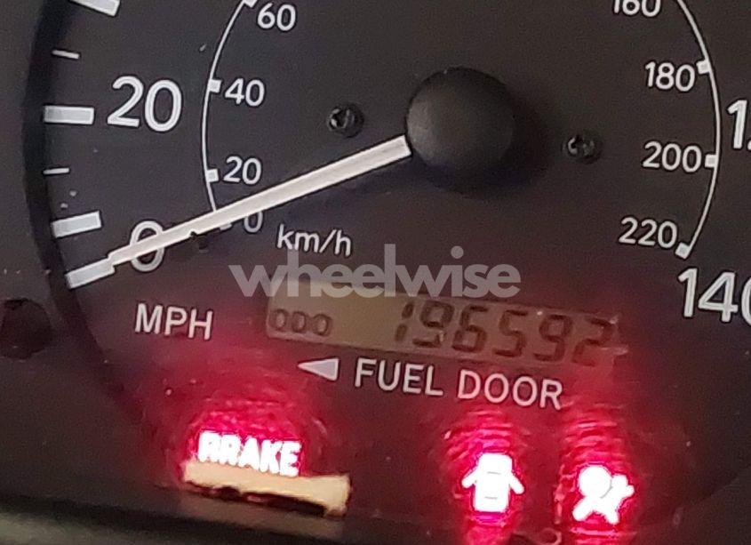 Photo 15 of 2001 Toyota Camry XLE V6 (VIN 4T1BF28KX1U962787)