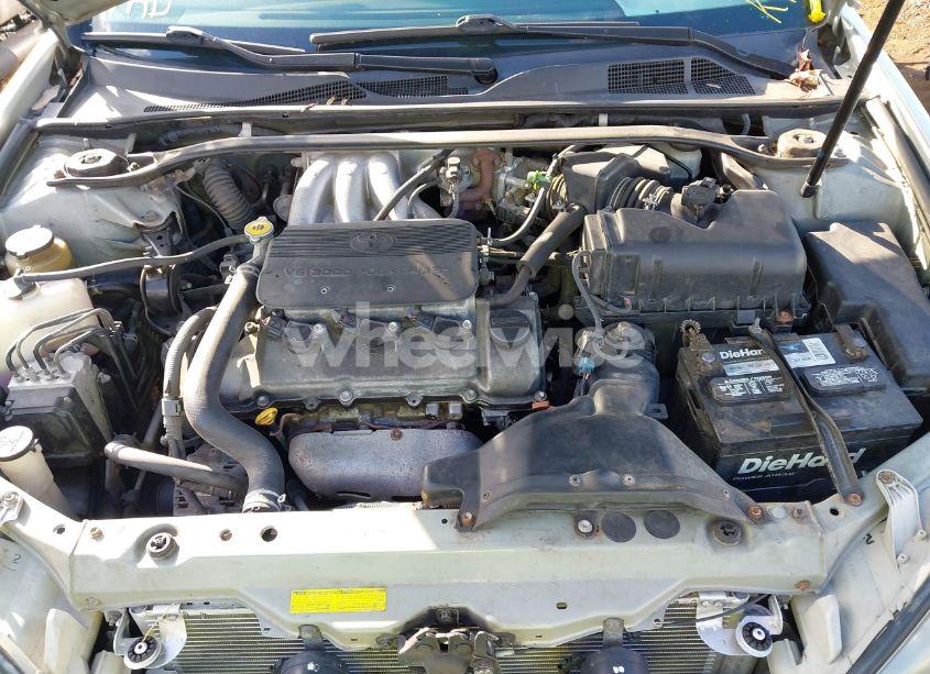 Photo 10 of 2002 Toyota Camry SE V6 (VIN 4T1BF30K02U001683)
