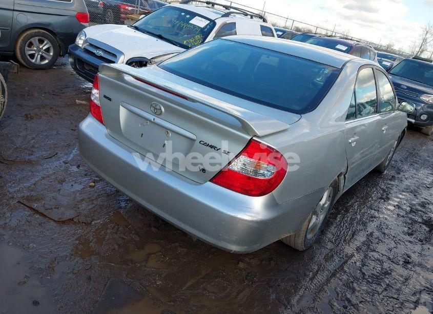 Photo 4 of 2002 Toyota Camry SE V6 (VIN 4T1BF30K02U001683)