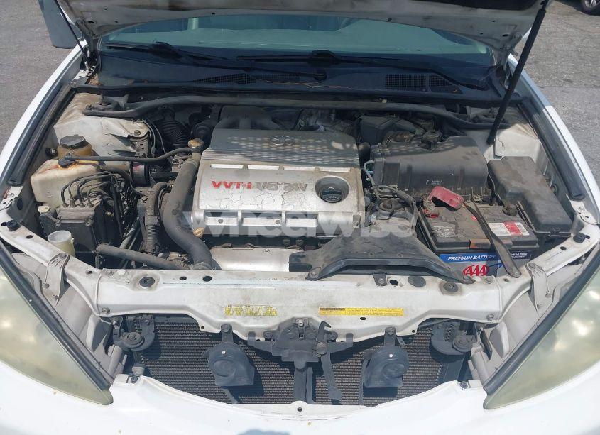 Photo 10 of 2003 Toyota Camry XLE V6 (VIN 4T1BF30K03U059469)