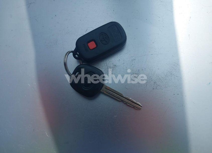 Photo 11 of 2003 Toyota Camry XLE V6 (VIN 4T1BF30K03U059469)