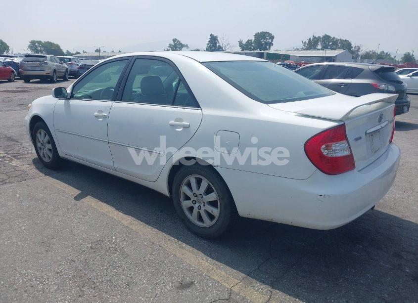 Photo 3 of 2003 Toyota Camry XLE V6 (VIN 4T1BF30K03U059469)
