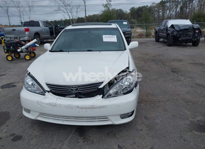 Photo 12 of 2005 Toyota Camry XLE V6 (VIN 4T1BF30K05U085668)