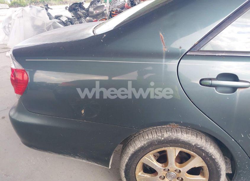 Photo 15 of 2005 Toyota Camry XLE V6 (VIN 4T1BF30K05U107300)