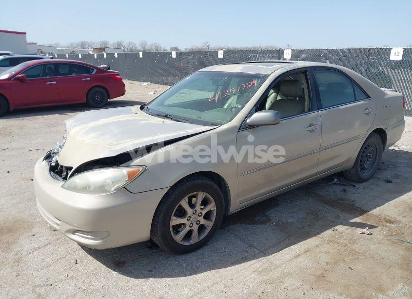 Photo 2 of 2006 Toyota Camry XLE V6 (VIN 4T1BF30K06U625859)