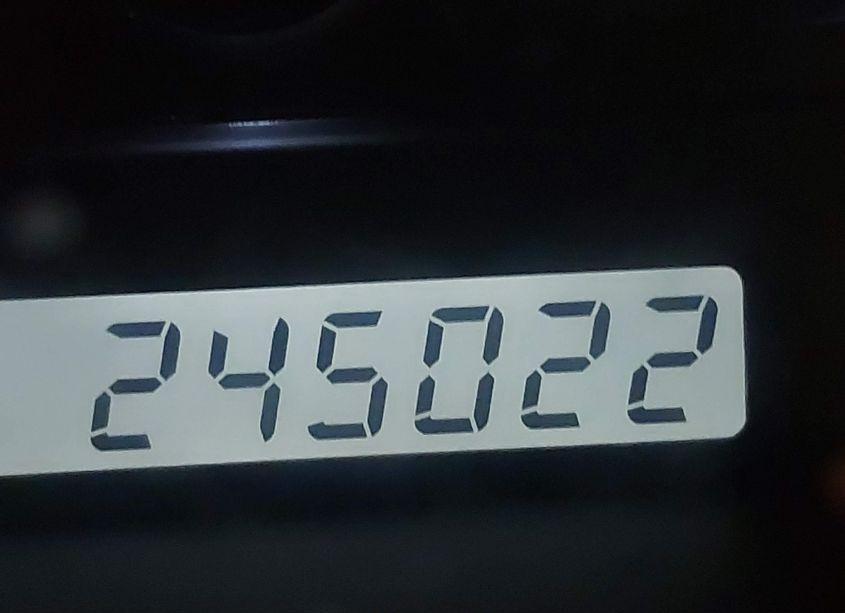 Photo 7 of 2002 Toyota Camry XLE V6 (VIN 4T1BF30K12U004625)