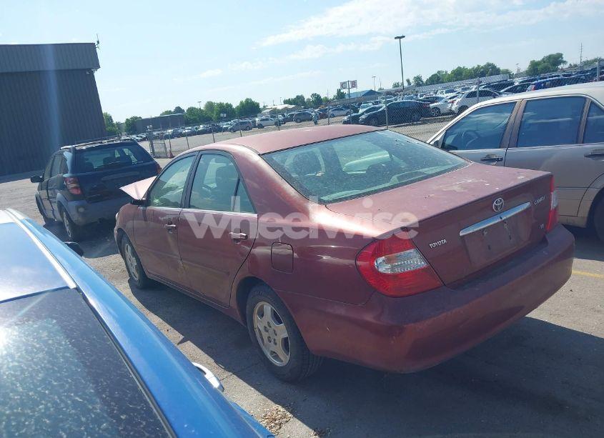 Photo 3 of 2002 Toyota Camry LE V6 (VIN 4T1BF30K12U006911)