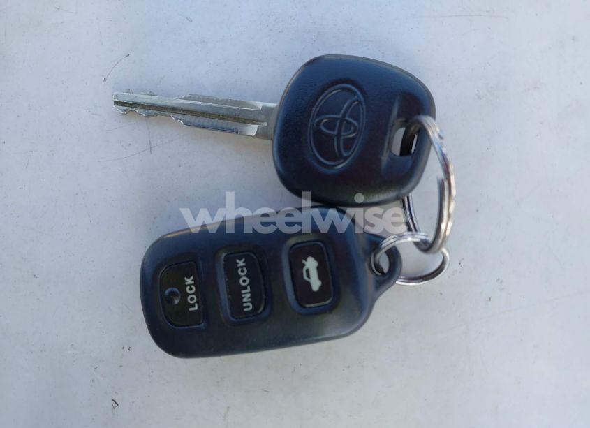 Photo 11 of 2002 Toyota Camry XLE V6 (VIN 4T1BF30K12U531435)